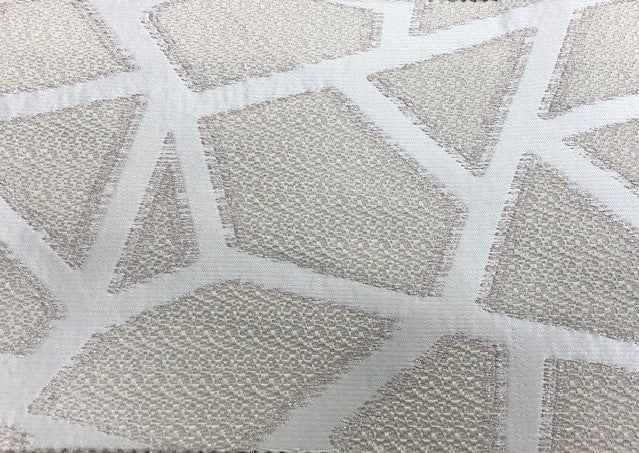 Triangle Jacquard Tablecloth – White