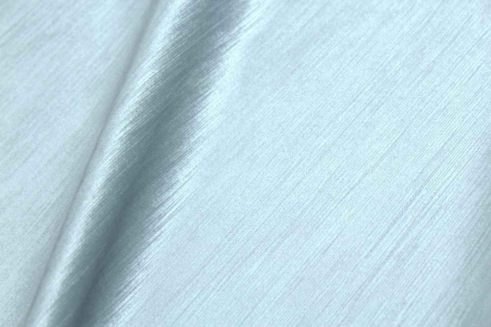 Veluxe Velvet Tablecloth – Sky