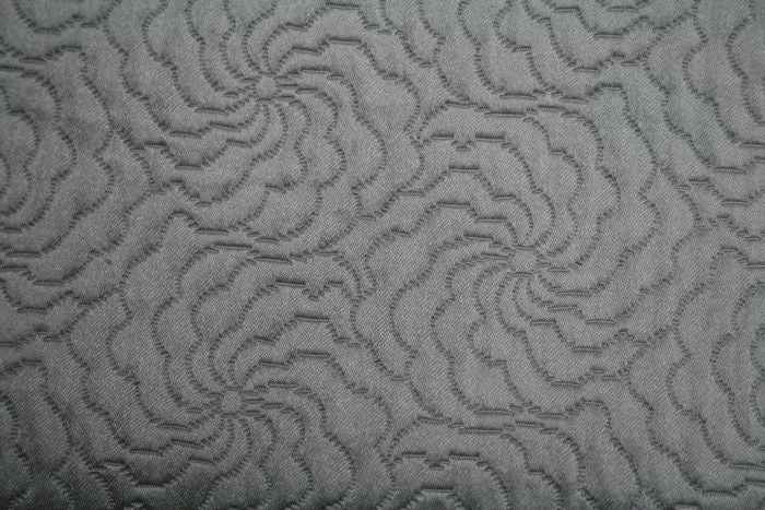 Matise Jacquard Tablecloth – Silver