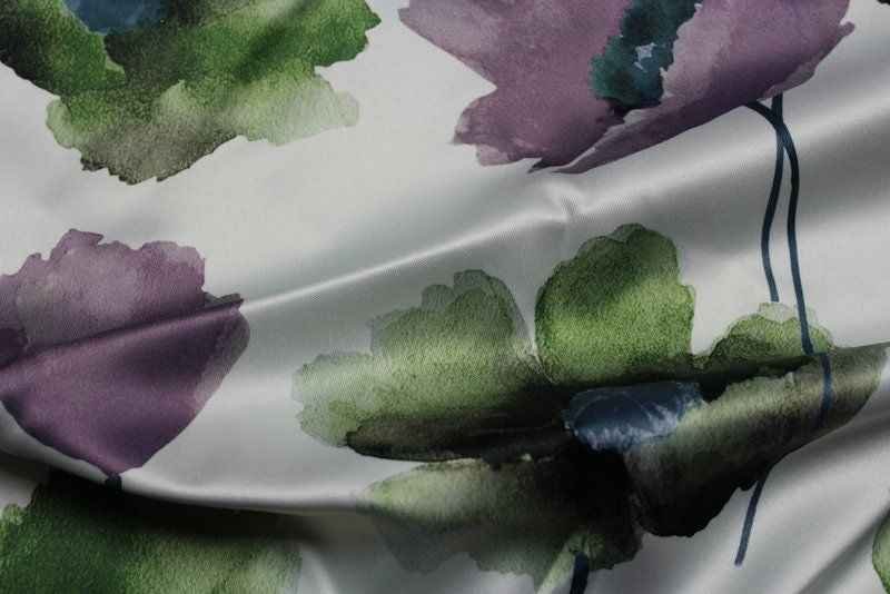 Anthium Floral Print Tablecloth – Plum