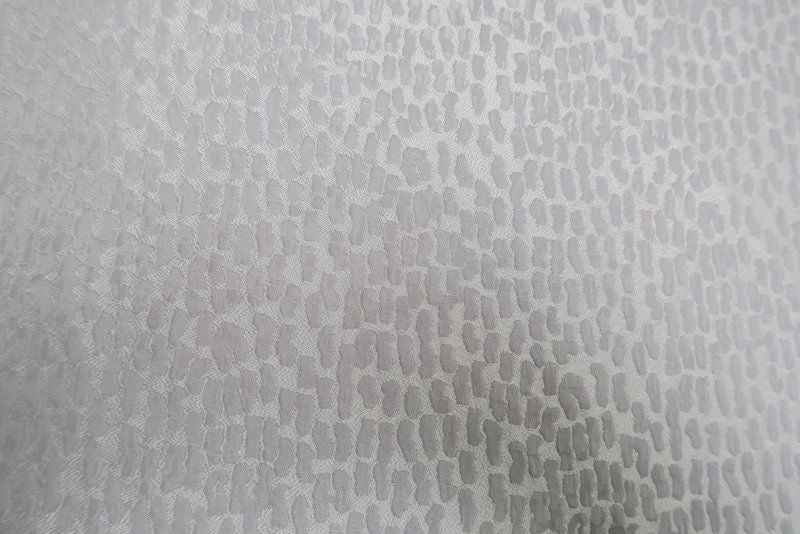 Cobblestone Jacquard Tablecloth – White