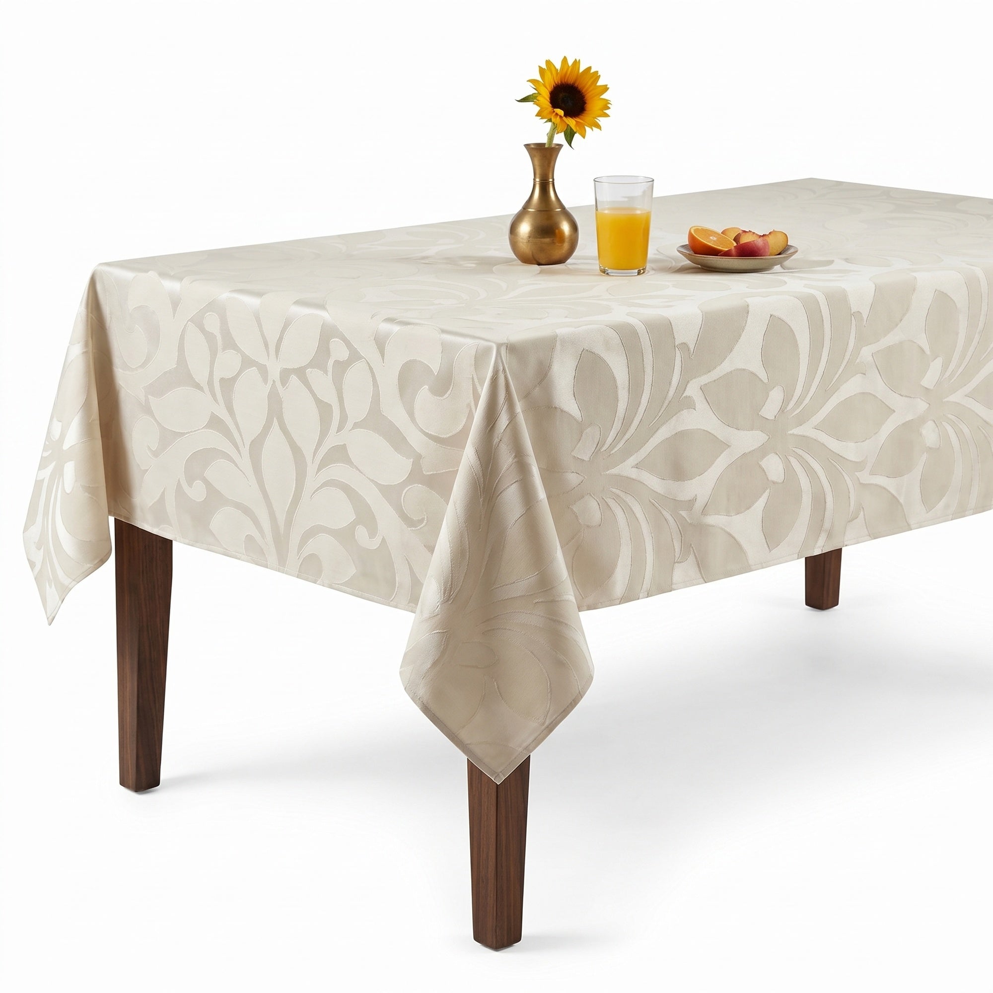 Rhonda Snow White Tablecloth