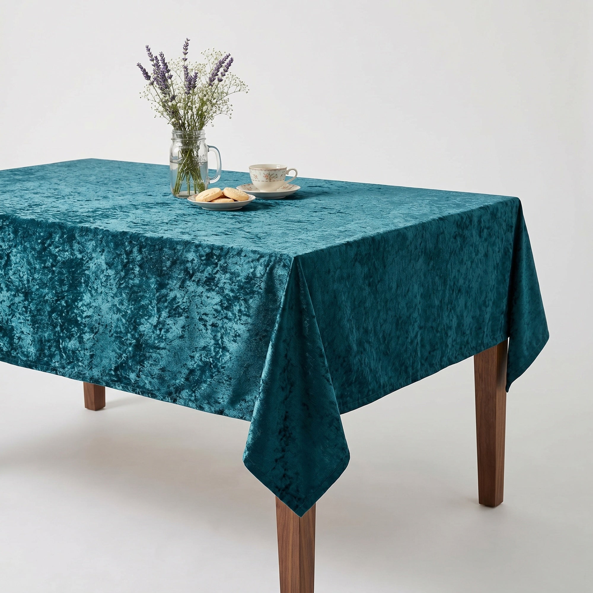 Riverdale Navy Tablecloth