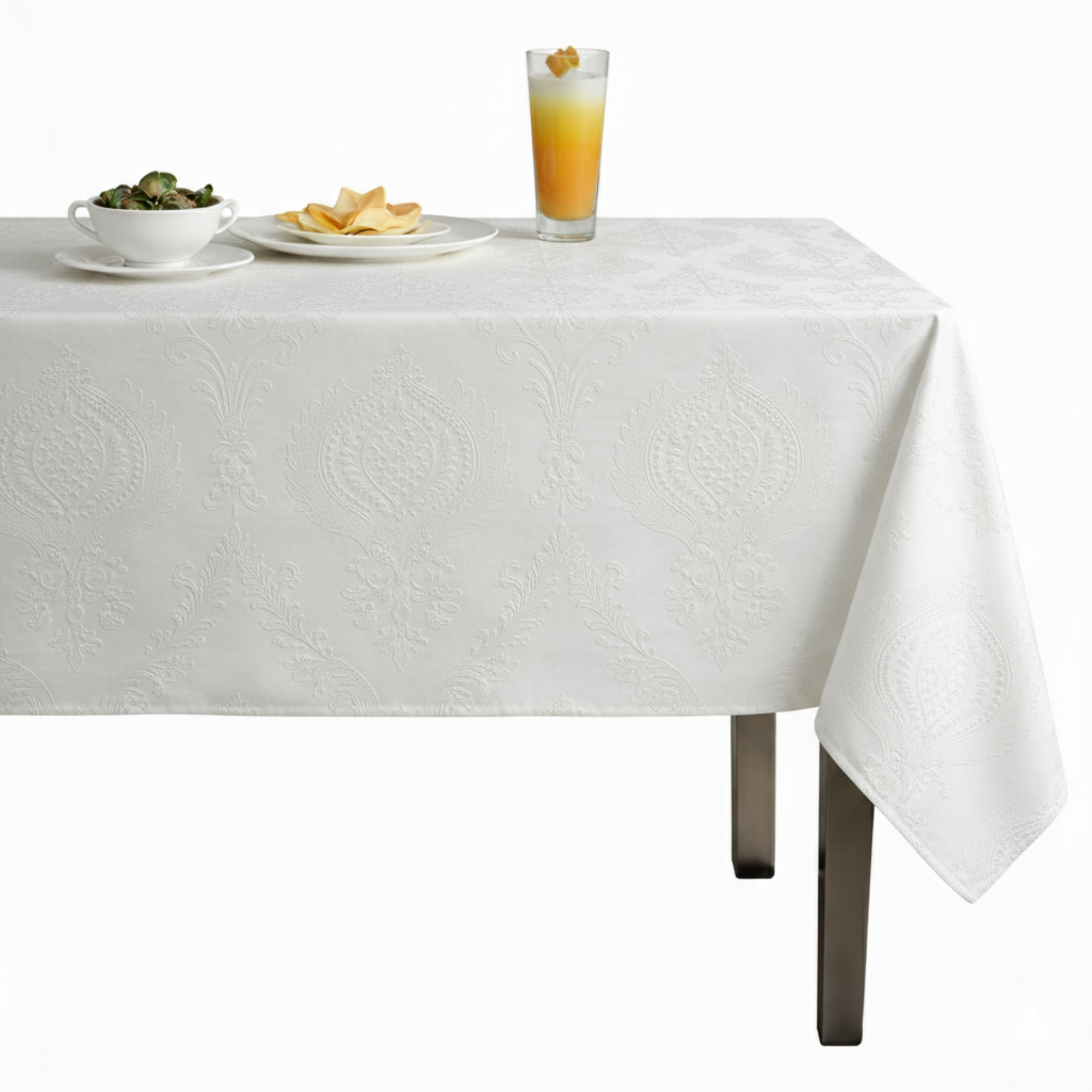 Treasure Jacquard Quilted Look Tablecloth – Off White