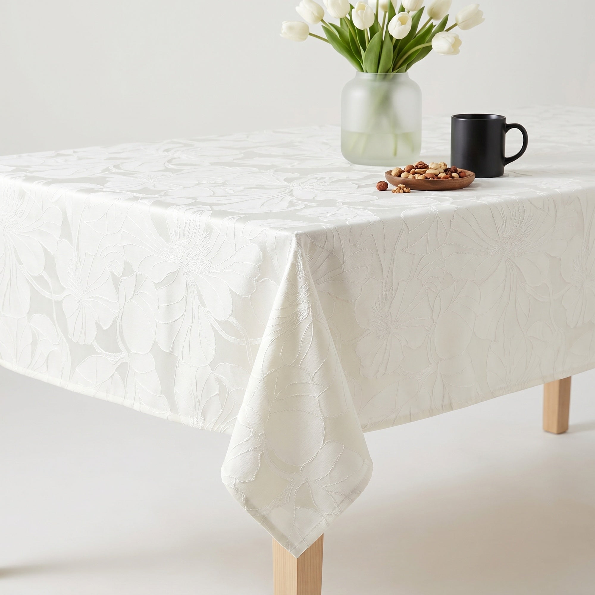 Cambridge Beige Tablecloth