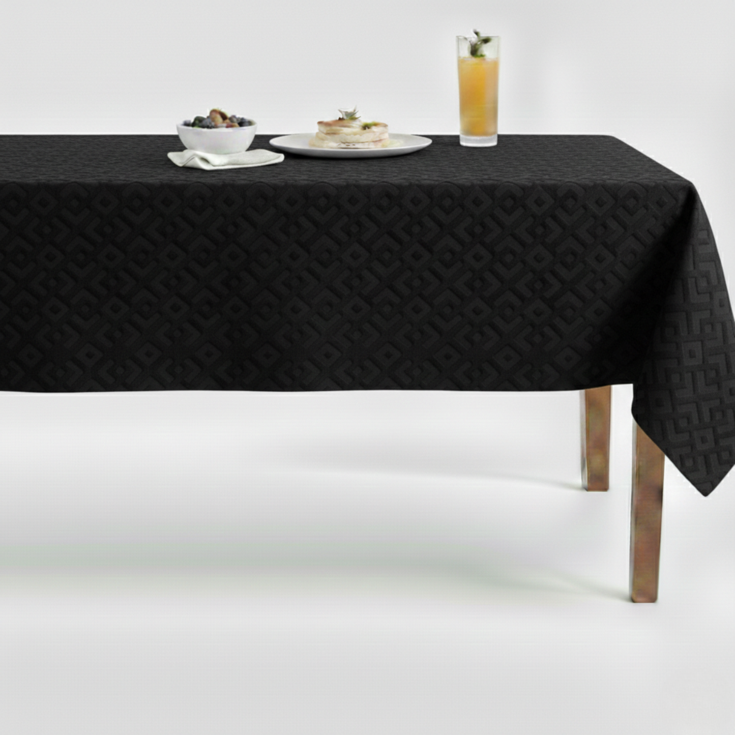 Gate Brocade Velvet Tablecloth – Black