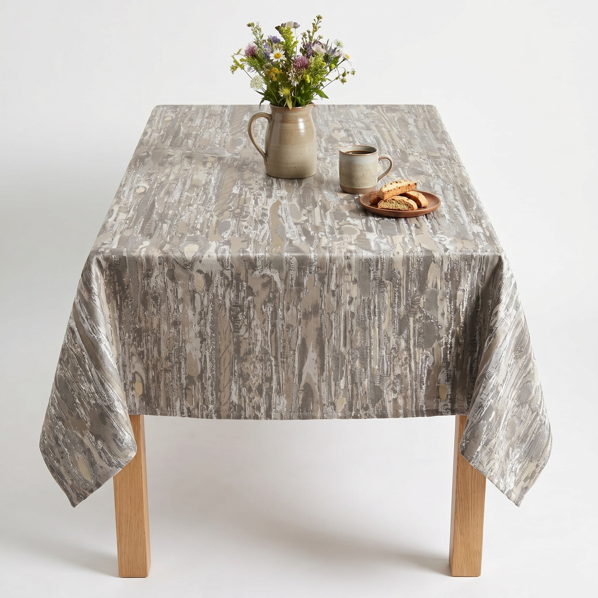 Lynn Silver Tablecloth