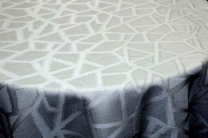 Triangle Jacquard Tablecloth – Crystal