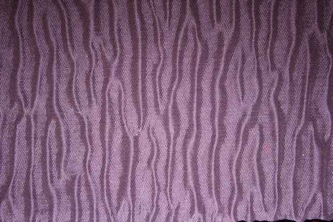 Supreme Jacquard Tablecloth – Plum