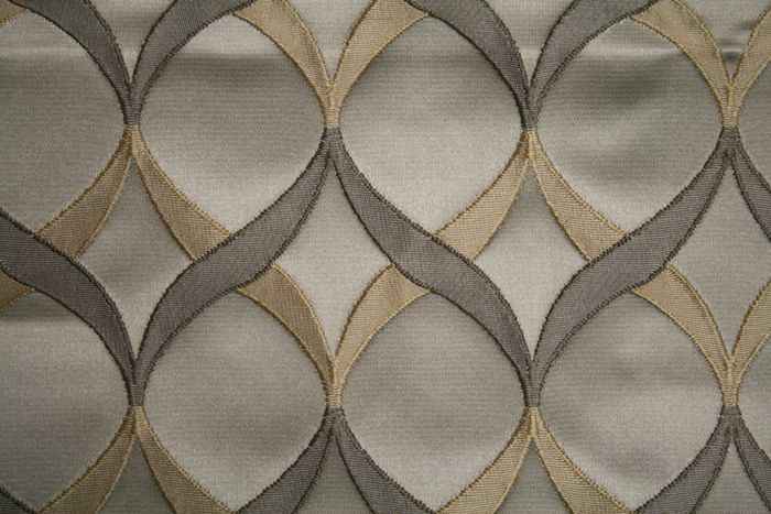Russel Jacquard Tablecloth – Silver