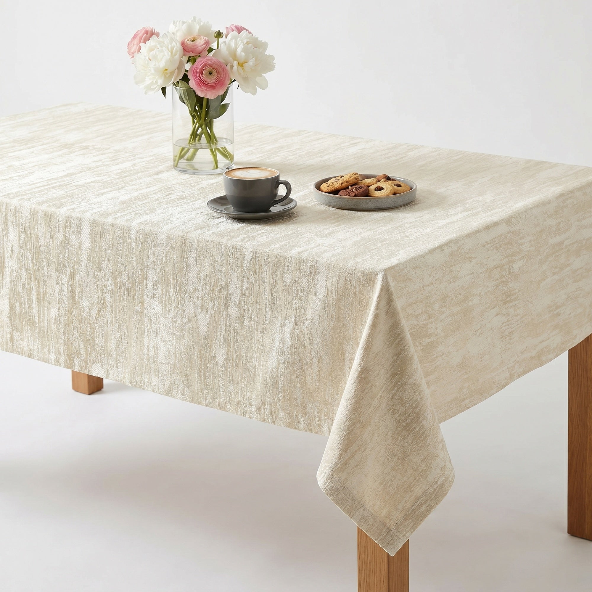 Misty Ivory Tablecloth