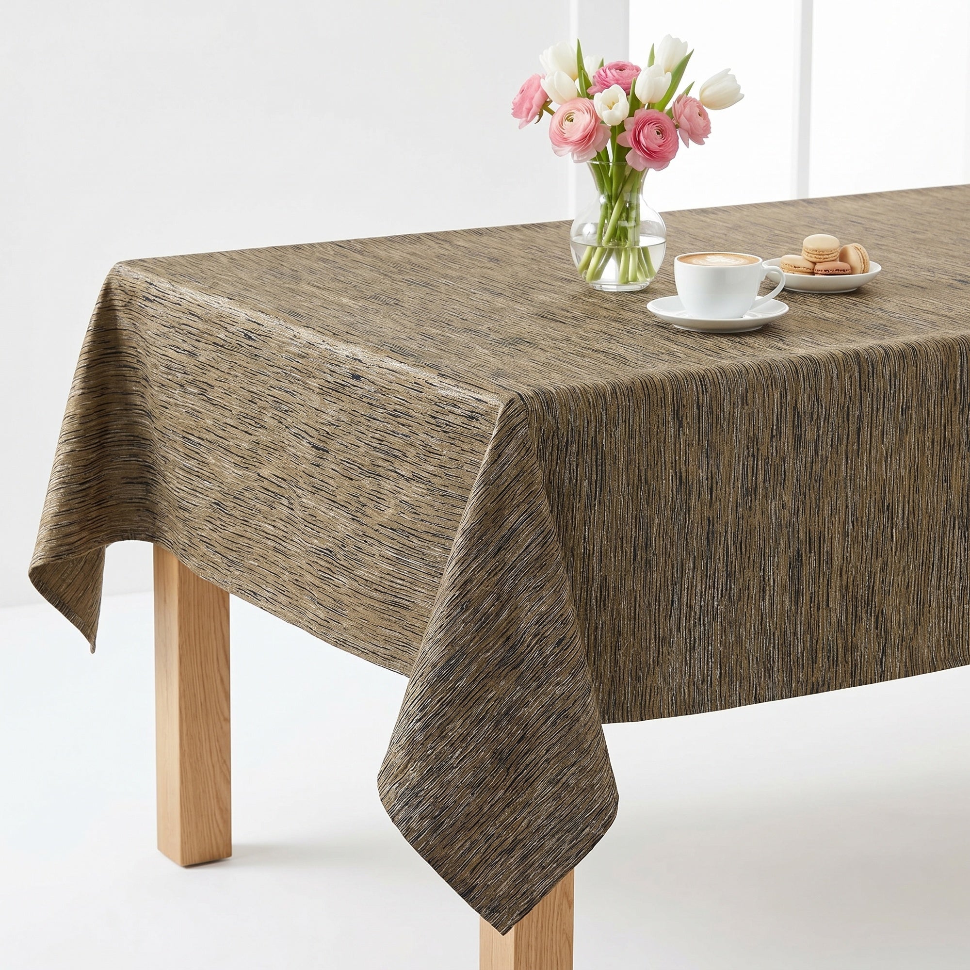 Mowhak Black/silver Tablecloth