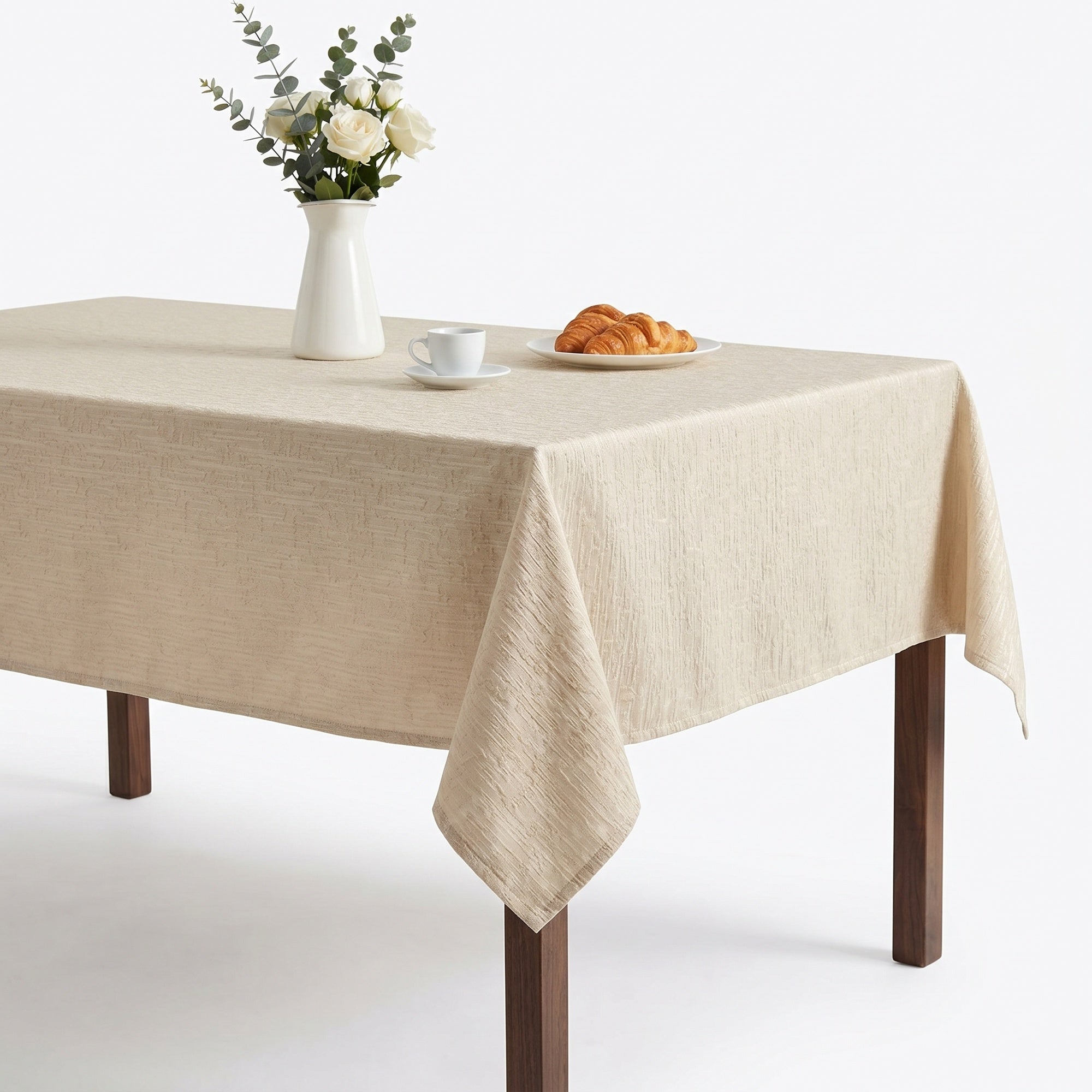 Noble Blush Tablecloth