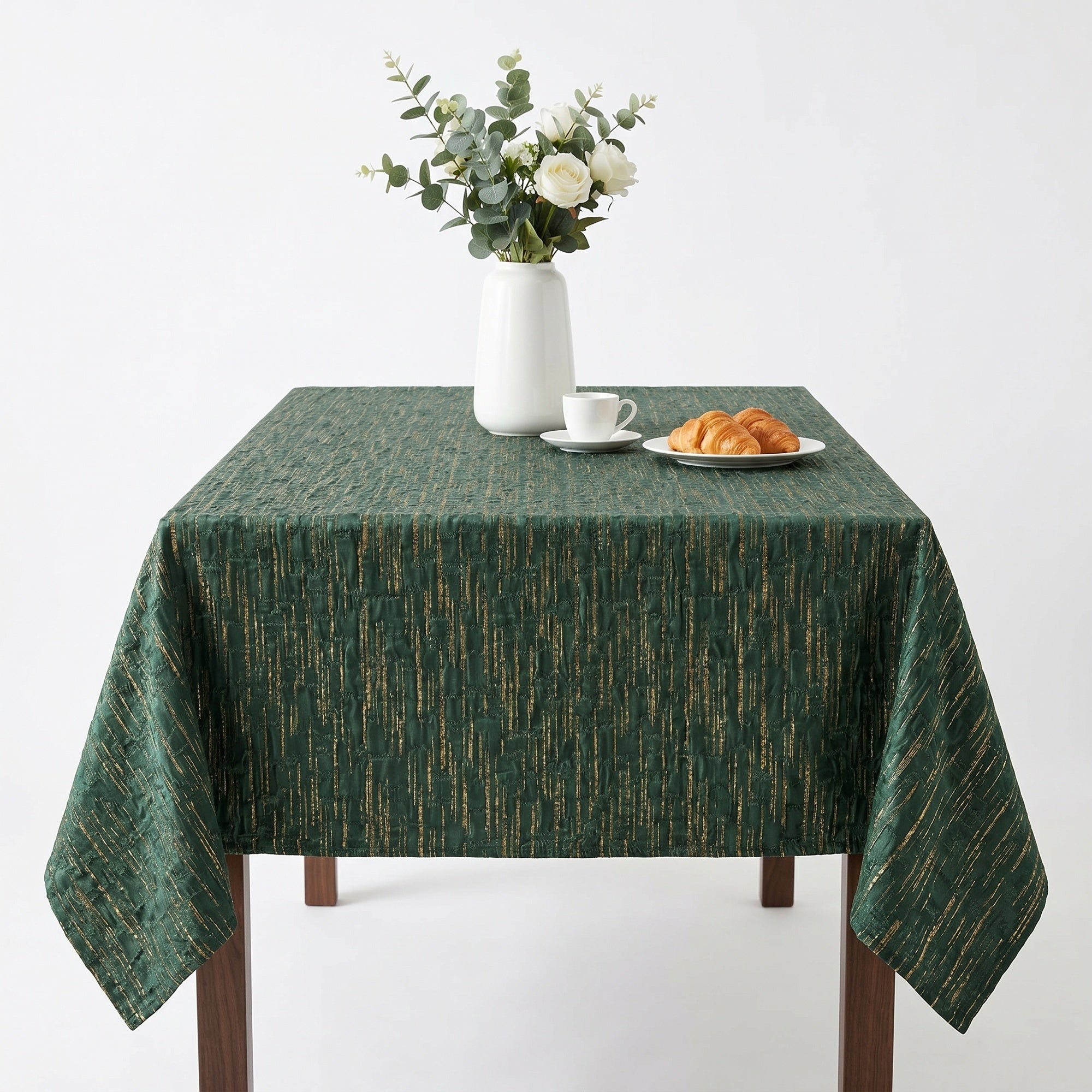 Noble Pine Green Tablecloth