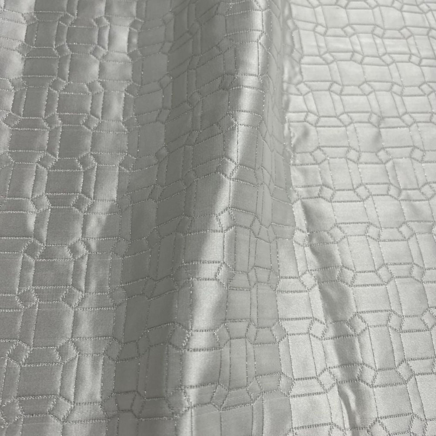 Square Jacquard, Quilted Look | Tablecloth - Snow