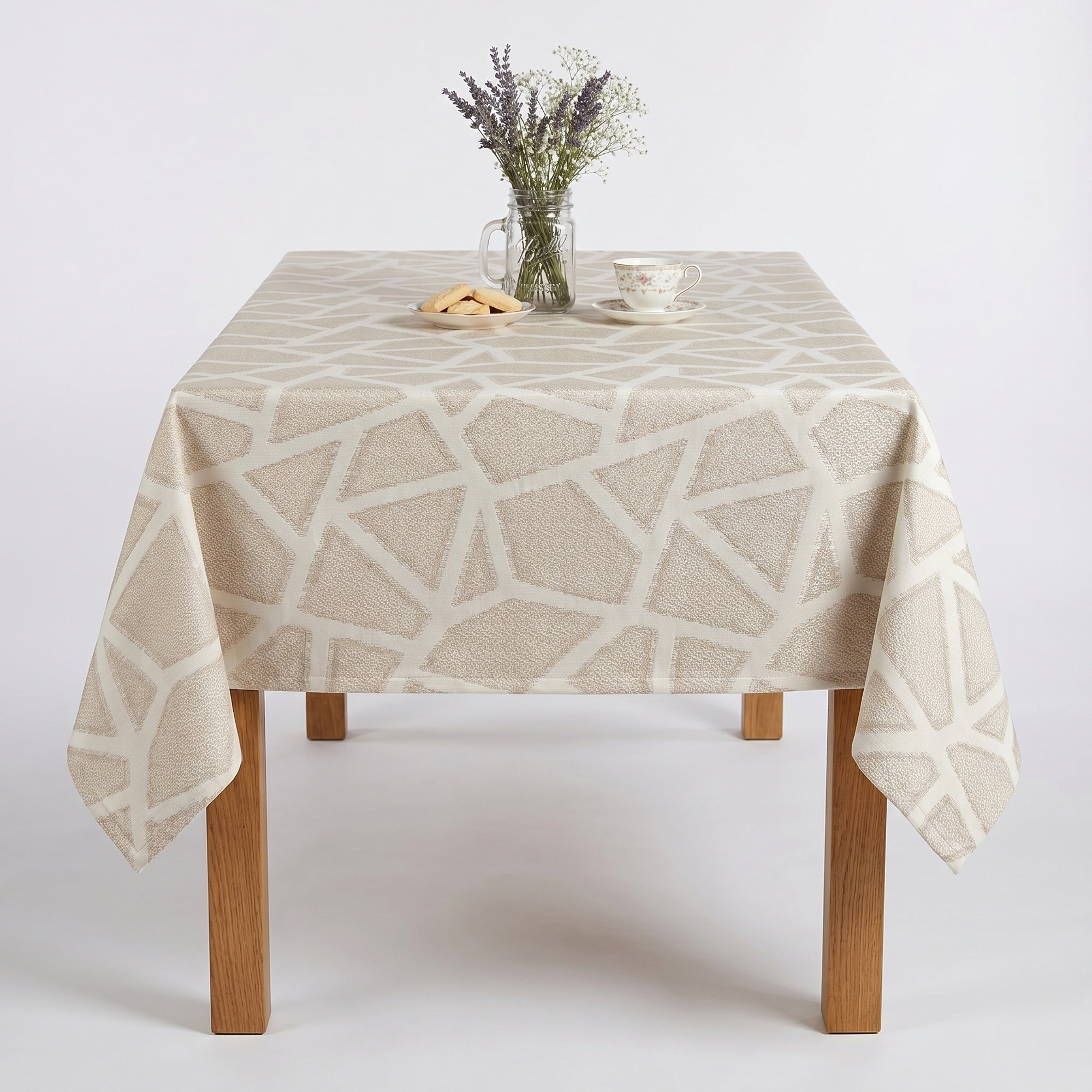Triangle White Tablecloth