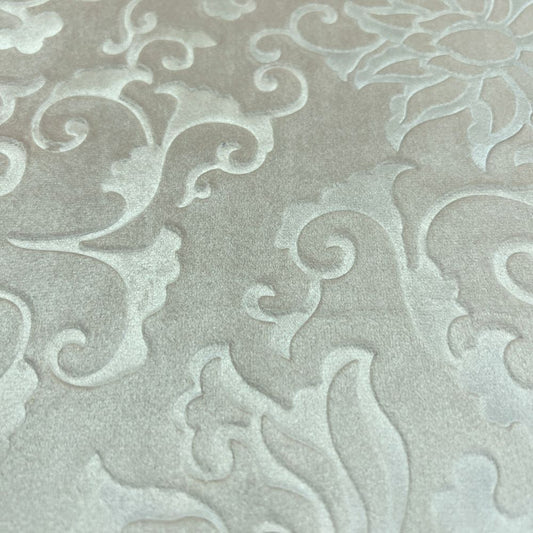 Vails Brocade Velvet | Tablecloth - Ivory