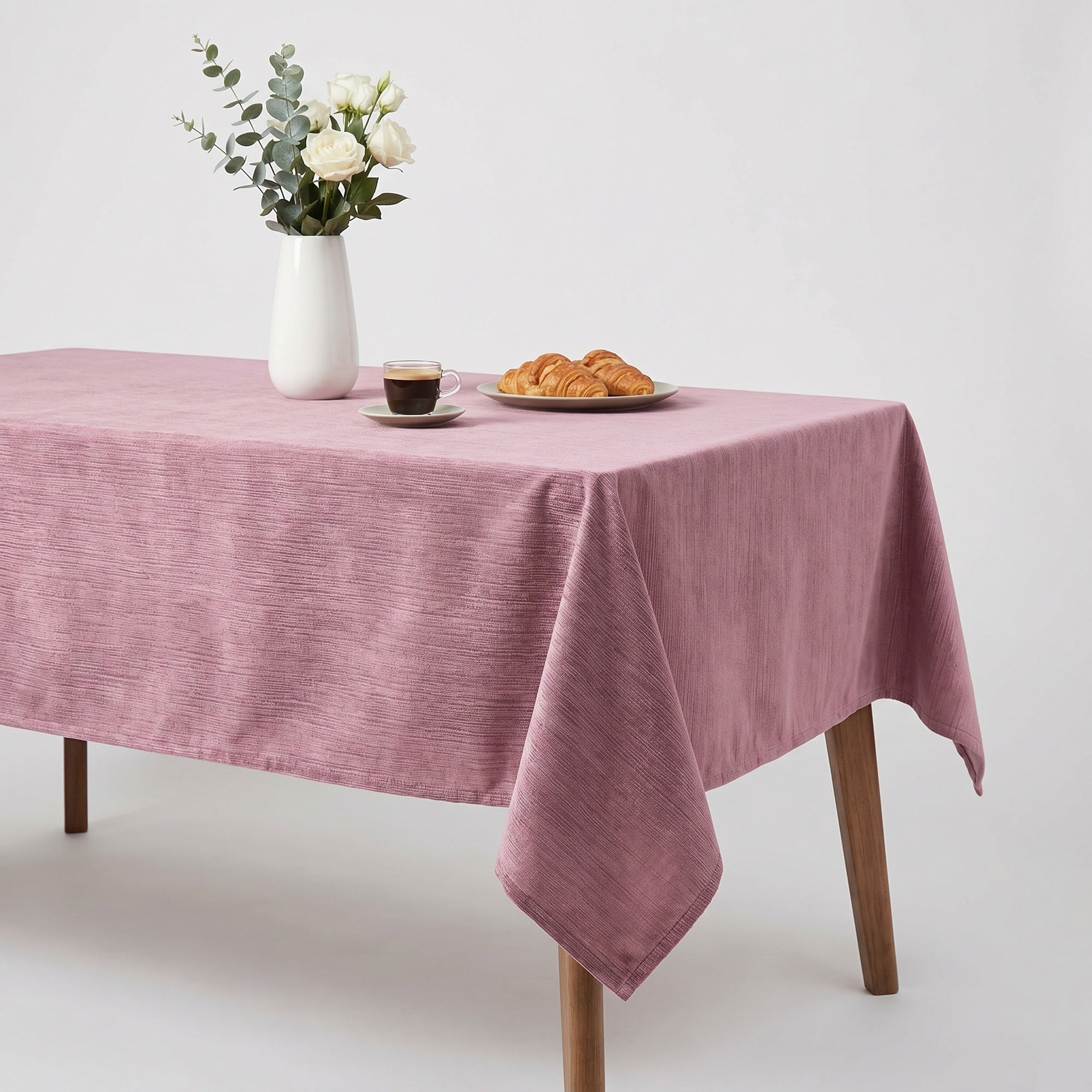 Veluxe Eggplant Tablecloth