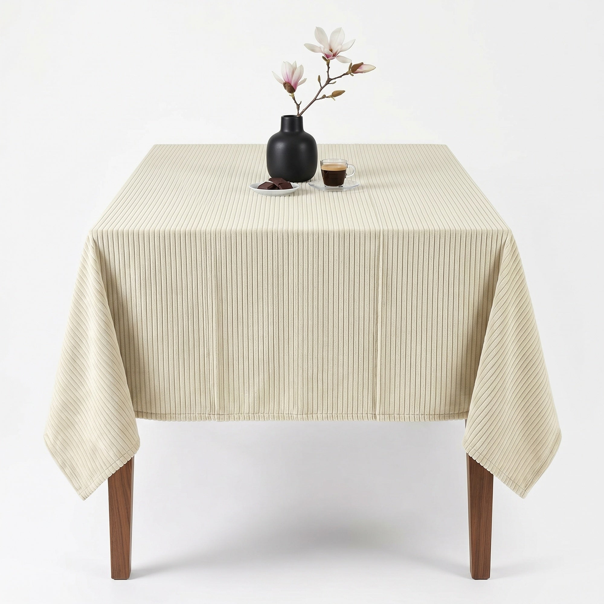 Velvery Cream Tablecloth