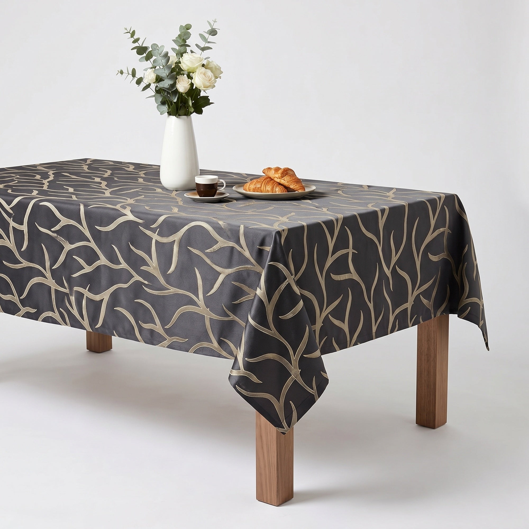 Vinetree Black Tablecloth