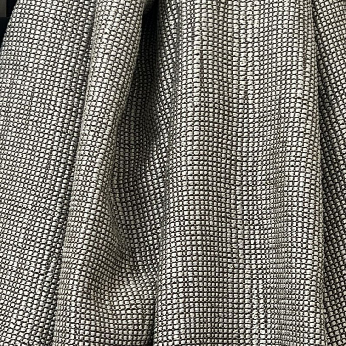 York Jacquard, Textured Feel | Tablecloth - Khaki