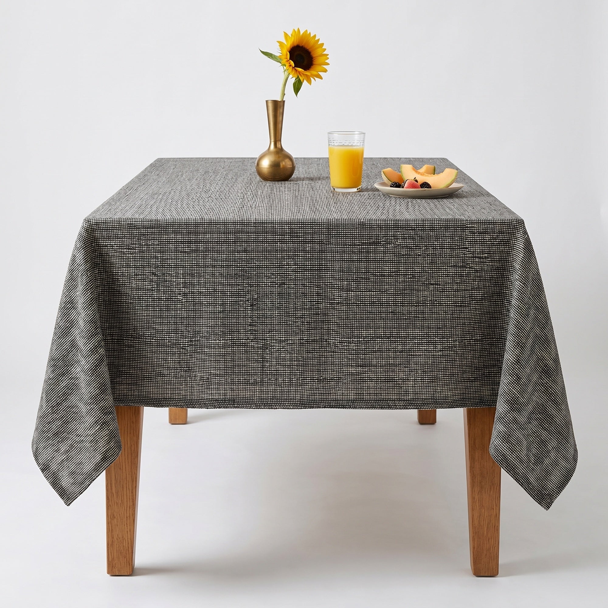 York Mocha Tablecloth